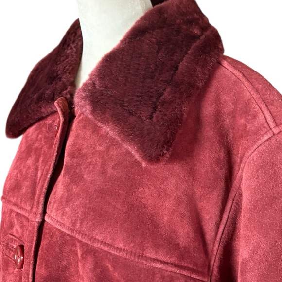 Dennis Basso | Y2K Vintage Red Leather Jacket with Faux Fur Trim - Picture 3 of 12